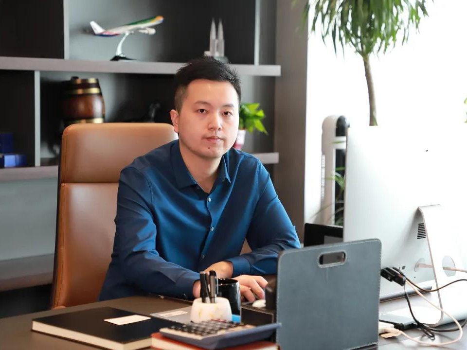 鹽商人物第19期丨專訪宏順建設(shè)總經(jīng)理蔣林：建精品工程，樹時(shí)代豐碑